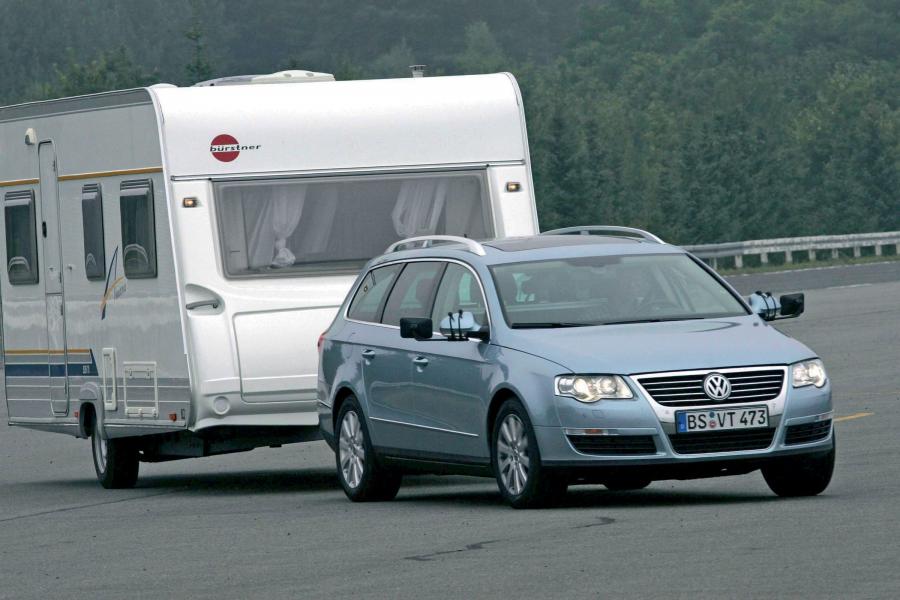  Volkswagen Passat Variant 2005 года  (фото 45 из 121)